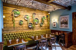 Grosvenor Pulford Hotel & Spa