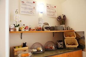 Hotel Franklin Feel The Sound