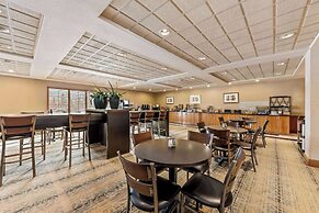 Wingate by Wyndham Calgary