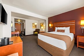 Wingate by Wyndham Calgary