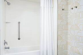 Home2 Suites by Hilton Miramar FT. Lauderdale