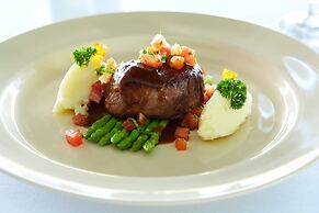 Bo Phut Resort & Spa