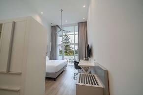 Hilton Sorrento Palace