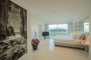 Hilton Sorrento Palace