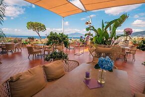 Hilton Sorrento Palace