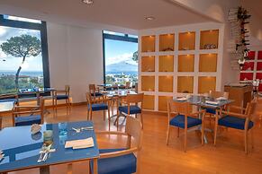 Hilton Sorrento Palace