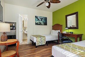 Pacific Marina Inn Airport Hotel