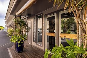 Pacific Marina Inn Airport Hotel