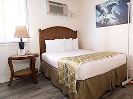 Pacific Marina Inn Airport Hotel