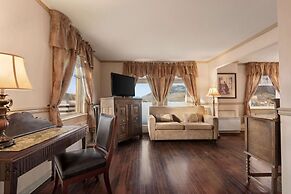 The Plaza Hotel Downtown, Trademark Collection by Wyndham