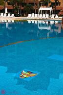 Costa De Oro Beach Hotel