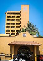 Costa De Oro Beach Hotel