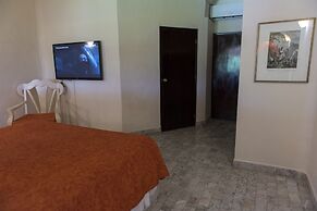 Villablanca Garden Beach Hotel