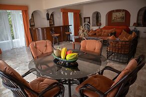 Villablanca Garden Beach Hotel