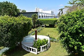 Villablanca Garden Beach Hotel