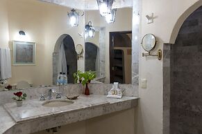 Villablanca Garden Beach Hotel