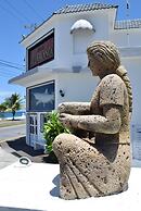 Villablanca Garden Beach Hotel