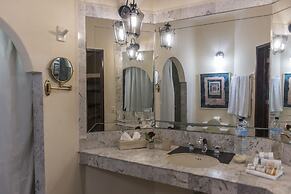 Villablanca Garden Beach Hotel