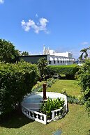 Villablanca Garden Beach Hotel