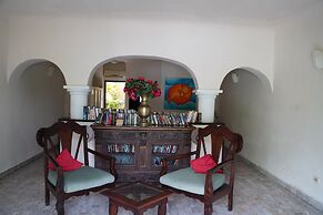 Villablanca Garden Beach Hotel