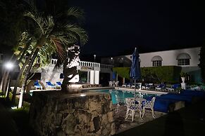 Villablanca Garden Beach Hotel