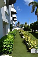 Villablanca Garden Beach Hotel