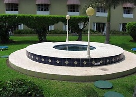 Villablanca Garden Beach Hotel