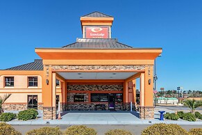 Econo Lodge Inn & Suites