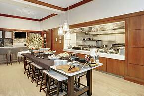 Hilton Garden Inn Chicago North Shore/Evanston