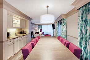 Hilton Garden Inn Chicago North Shore/Evanston