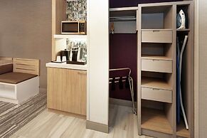 Hilton Garden Inn Chicago North Shore/Evanston