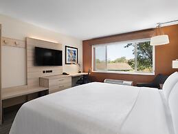 Holiday Inn Express Ft Bragg by IHG