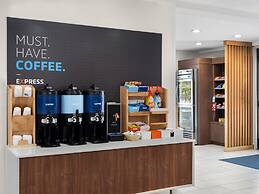 Holiday Inn Express Ft Bragg by IHG