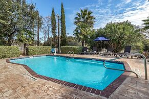 Comfort Inn & Suites Texas Hill Country