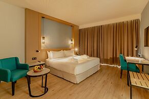 Occidental Sharjah Grand