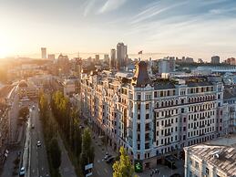 Premier Palace Hotel