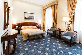 Premier Palace Hotel