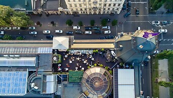 Premier Palace Hotel