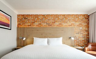 Cedar Court Huddersfield