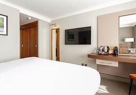 Cedar Court Huddersfield