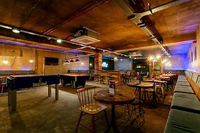 Cedar Court Huddersfield