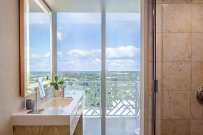 Hyatt Regency Coconut Point Resort & Spa