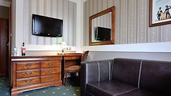 Hotel Diament Arsenal Palace Katowice/Chorzów