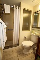 Ocean Club on Smuggler's Beach