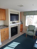 Ocean Club on Smuggler's Beach