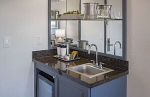 Hilton San Antonio Hill Country