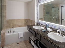 Hilton San Antonio Hill Country