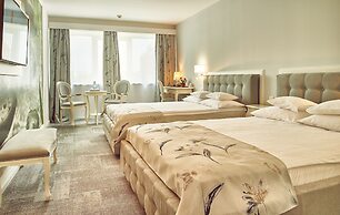 Continental Forum Bucuresti Palatul Parlamentului