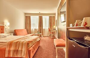 Continental Forum Bucuresti Palatul Parlamentului