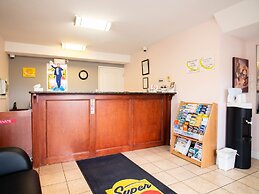 Super 8 by Wyndham Kamloops East